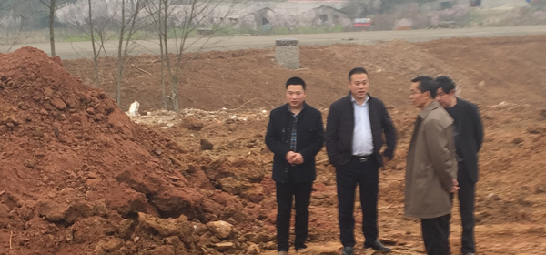 鐵罐廠施工現(xiàn)場(chǎng) 鐵罐廠施工現(xiàn)場(chǎng)