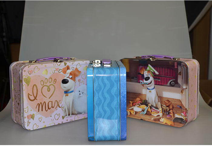 手提鎖扣化妝品鐵盒-經(jīng)典方形化妝品包裝_08.jpg 手提鎖扣化妝品鐵盒-經(jīng)典方形化妝品包裝_08.jpg