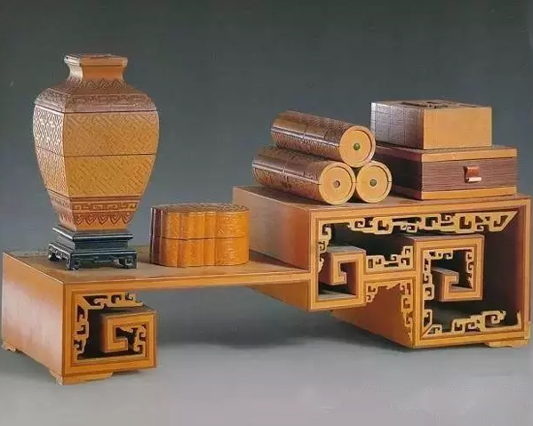 古代木質(zhì)文具.jpg 古代木質(zhì)文具.jpg