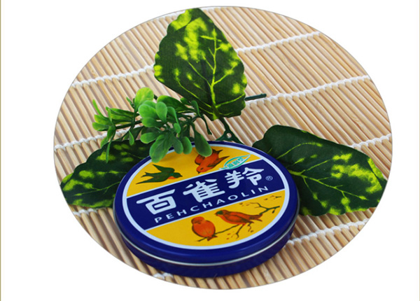 鐵盒裝護(hù)膚膏.jpg 鐵盒裝護(hù)膚膏.jpg