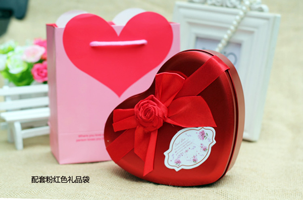 紅色心形鐵盒.jpg 紅色心形鐵盒.jpg