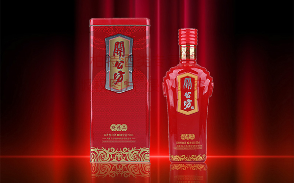 方形白酒鐵盒.jpg 方形白酒鐵盒.jpg