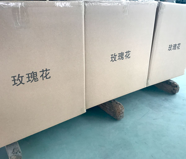 鐵盒1.jpg 鐵盒1.jpg