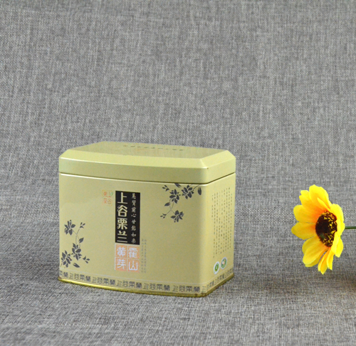 茶葉鐵盒4.jpg 茶葉鐵盒4.jpg