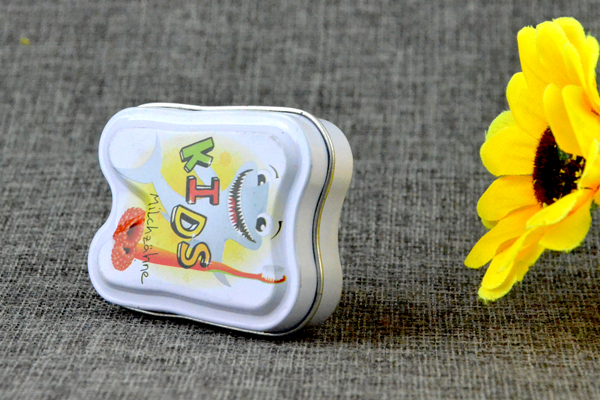 牙齒鐵盒.jpg 牙齒鐵盒.jpg