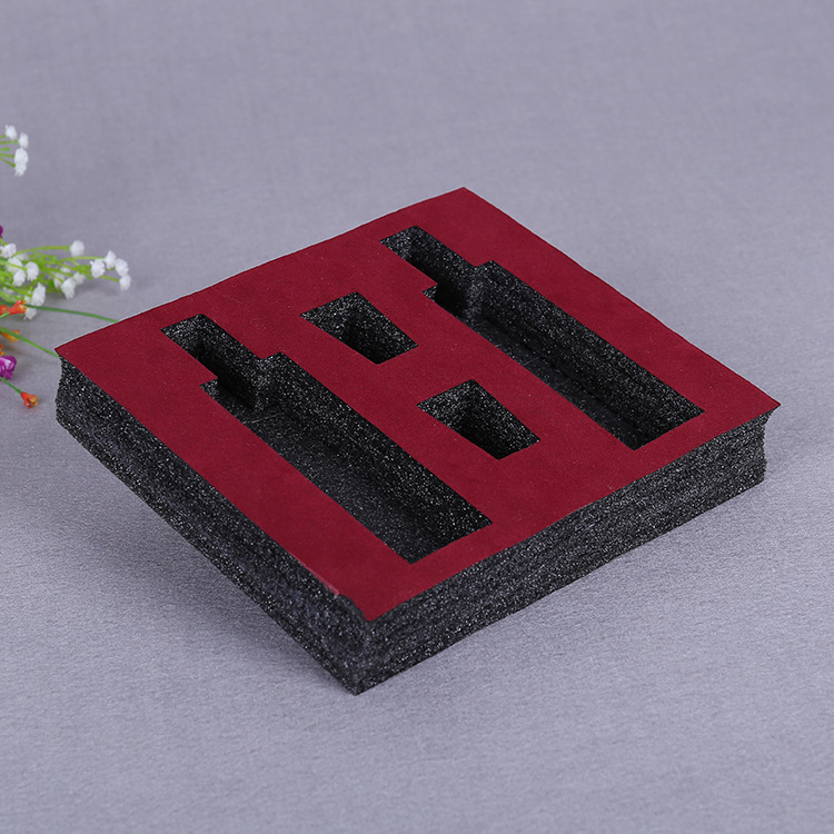 珍珠棉內(nèi)襯.jpg 珍珠棉內(nèi)襯.jpg