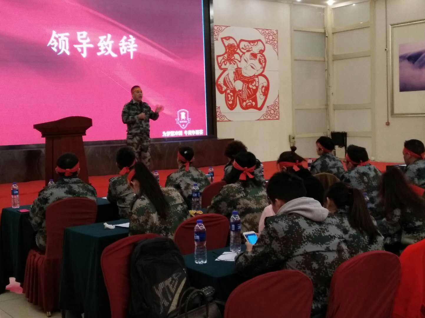 鐵盒廠家領(lǐng)導(dǎo)致辭 鐵盒廠家領(lǐng)導(dǎo)致辭