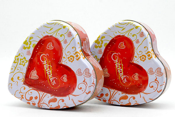 心形糖果鐵盒1.jpg 心形糖果鐵盒1.jpg