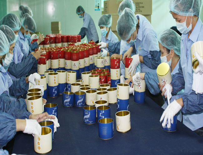 鐵盒包裝車(chē)間 鐵盒包裝車(chē)間