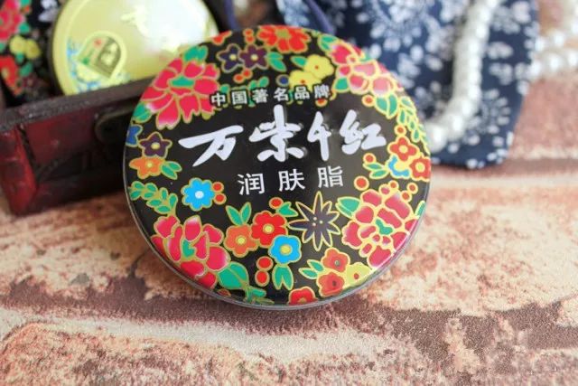 鐵盒包裝萬紫千紅潤膚脂 鐵盒包裝萬紫千紅潤膚脂