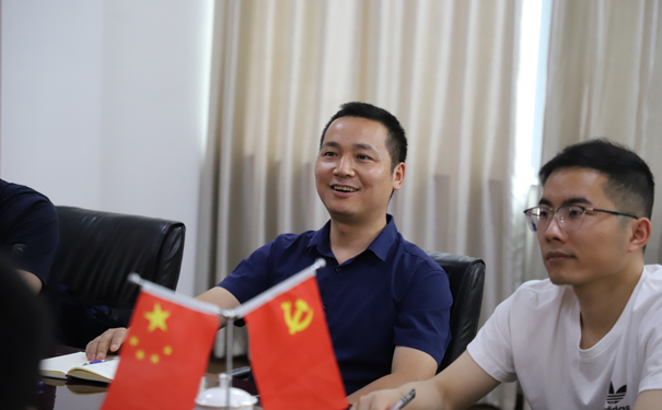 bc2ac8a3daa64f968e1a587295bdb882.jpg bc2ac8a3daa64f968e1a587295bdb882.jpg