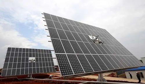 中國十三省最大光伏電站在這里！欽州康熙嶺的光伏電站能排上號了嗎？